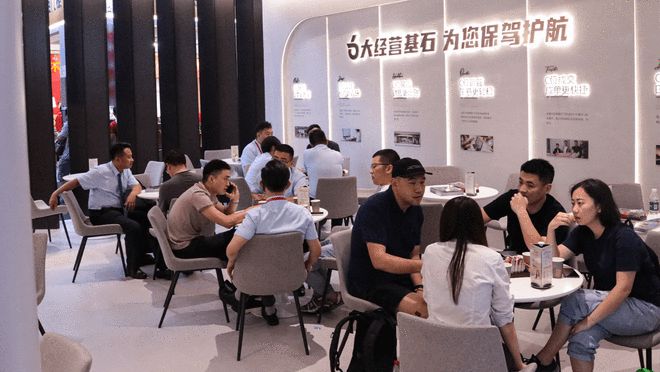 欧派家居盛装亮相中国建博会（广州）， 以全维赋能盛启创富新篇